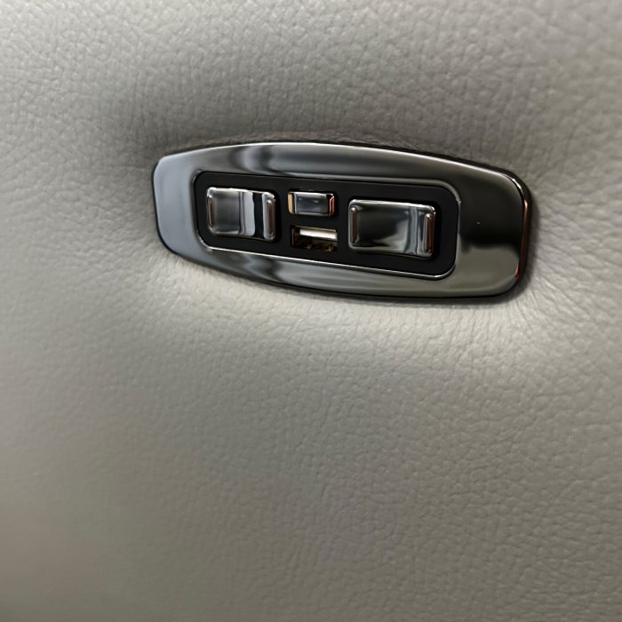 Lusia Grey Button Lusia Grey Button