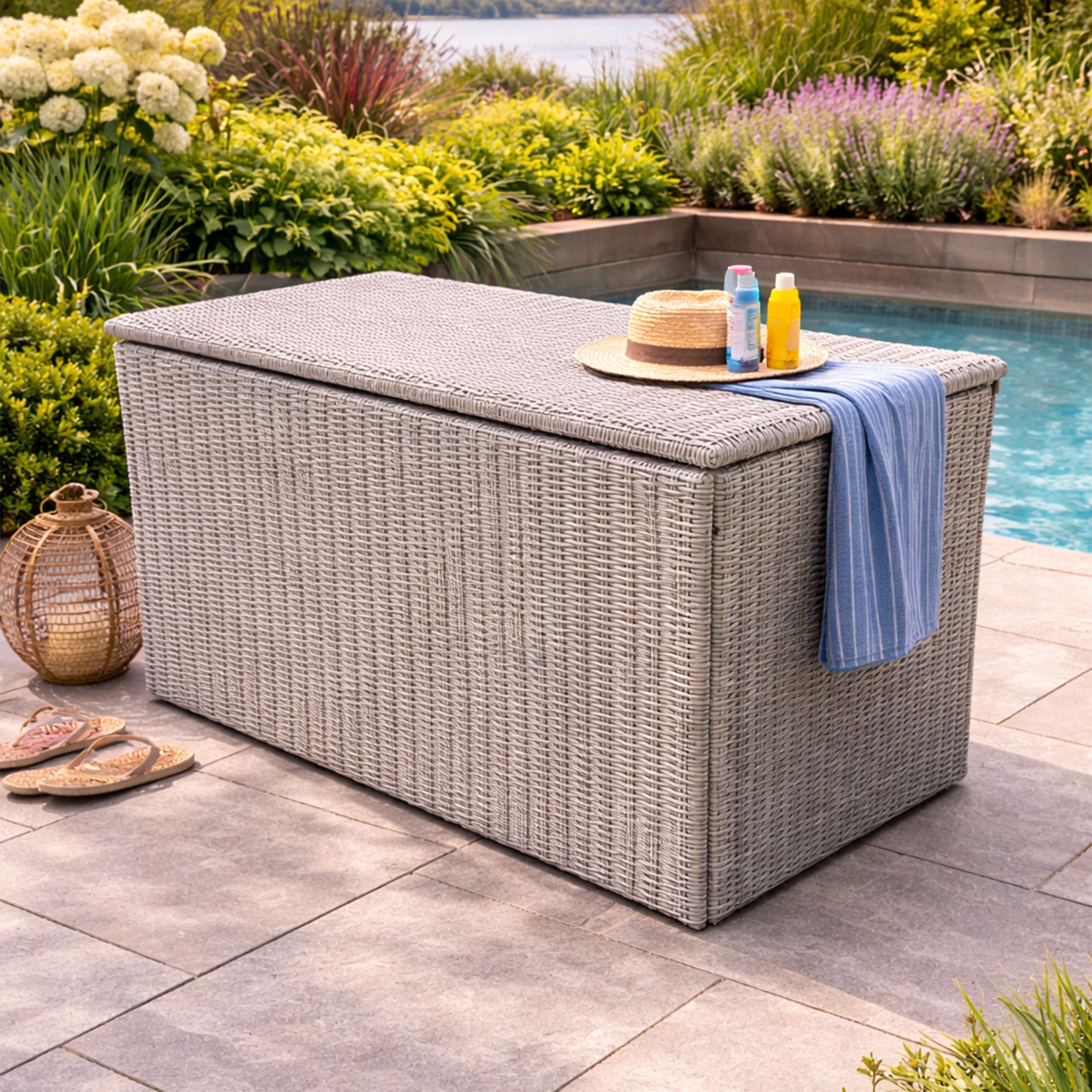 Chatsworth - Large Cushion Storage Box