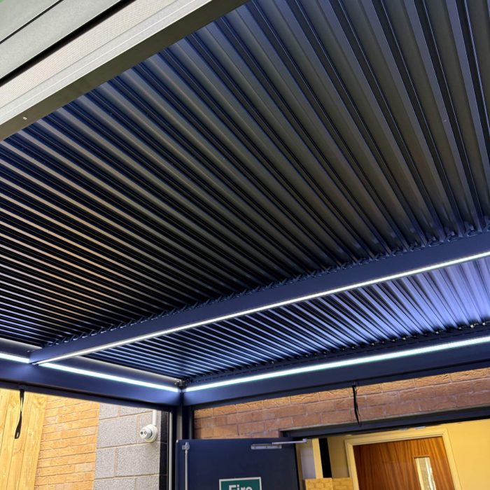 louver closed louver closed