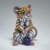 ED49-CURLED-FOX-E-WEB-1168x1168